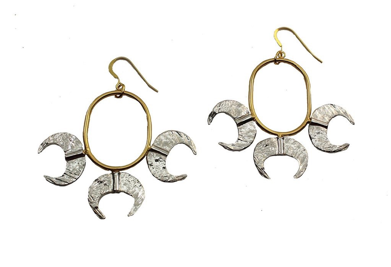 Golden Claws Hoop Earrings